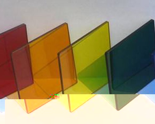 有色玻璃